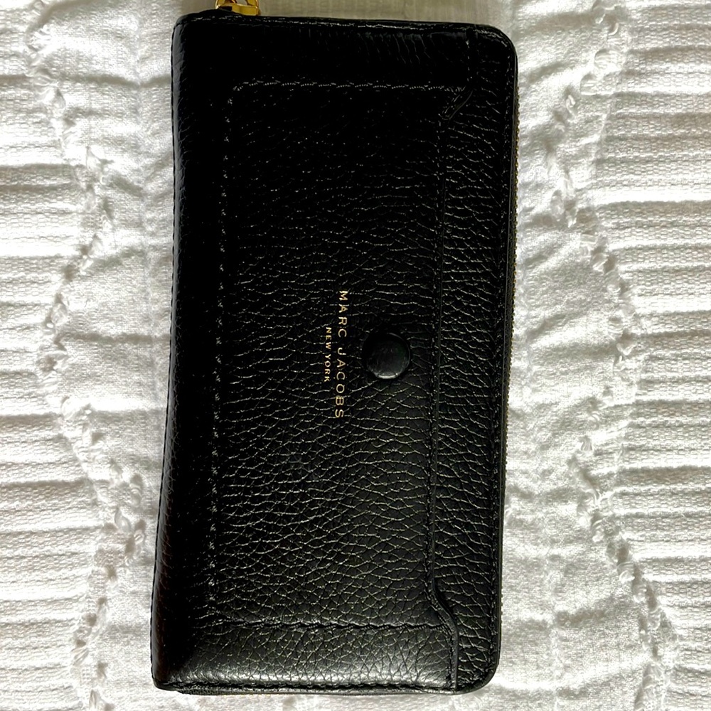 New Marc Jacobs wallet - perfect for every day wear